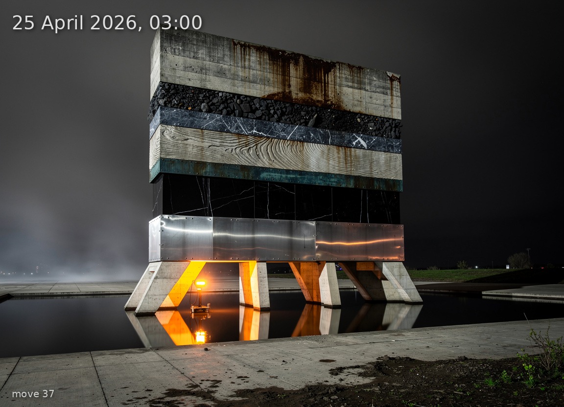 25 April 2026, 03:00